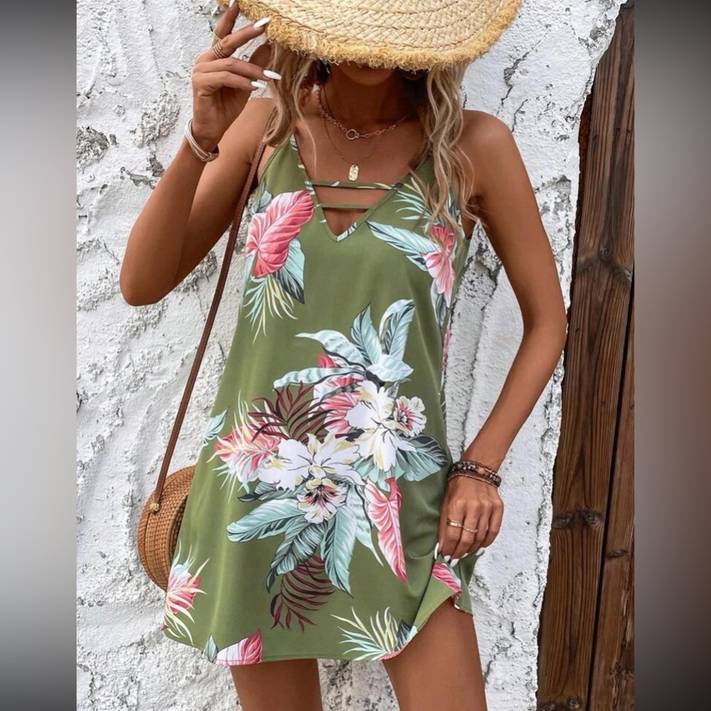 Boho floral tropical print cutout front cami dress - Picture 5 of 15